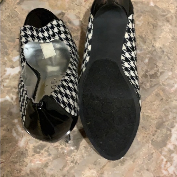 Open toe pump - Picture 5 of 6